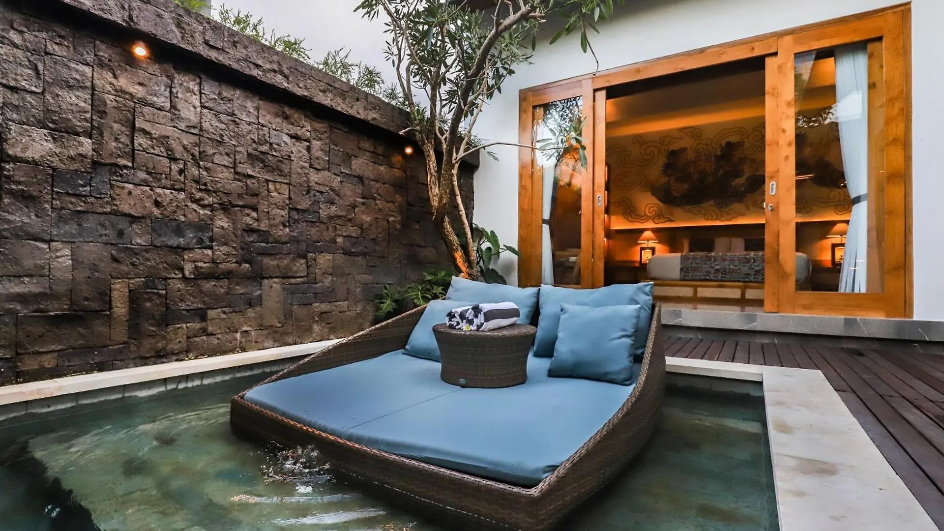 Villa Dubai - 2Bdr, New, Well-Equipped, East Motive Ubud  0*, Ubud (Bali) Indonesia
