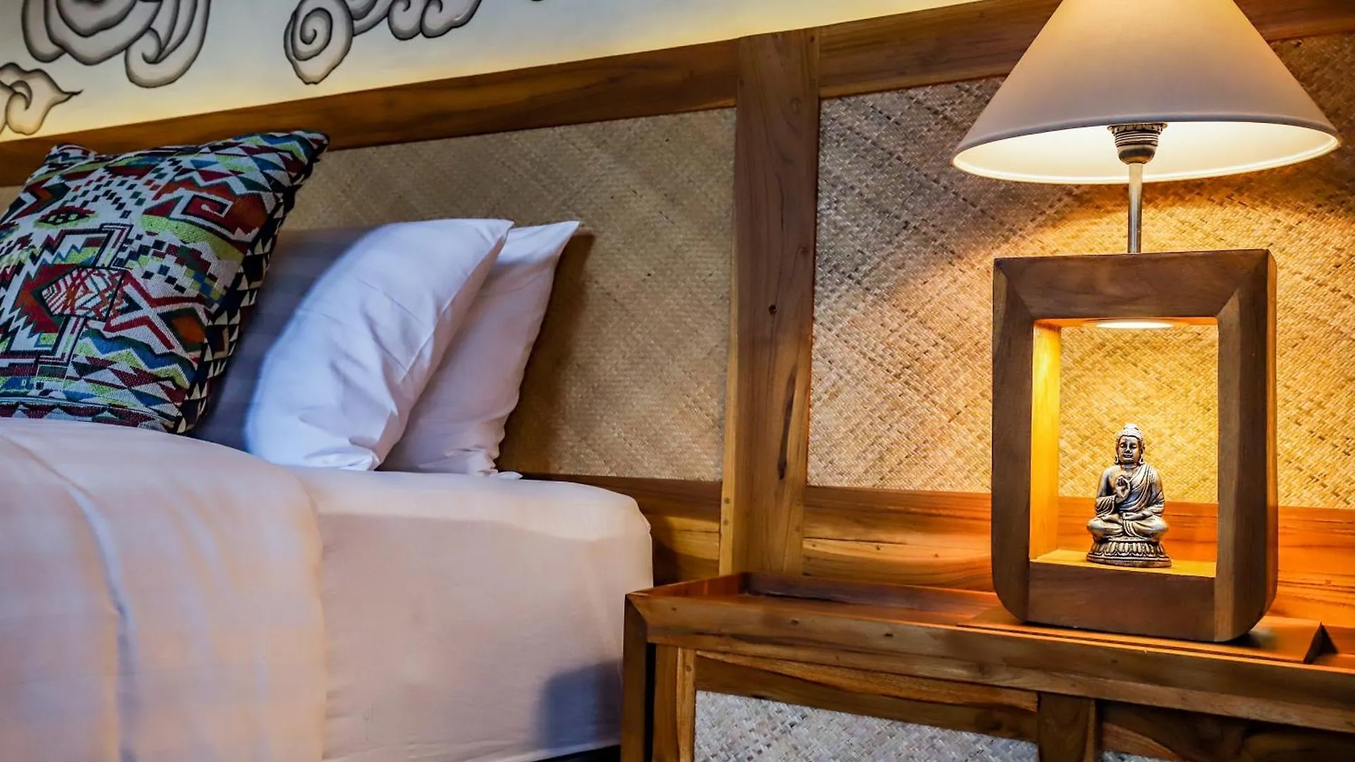 Villa Dubai - 2Bdr, New, Well-Equipped, East Motive Ubud  Ubud (Bali)