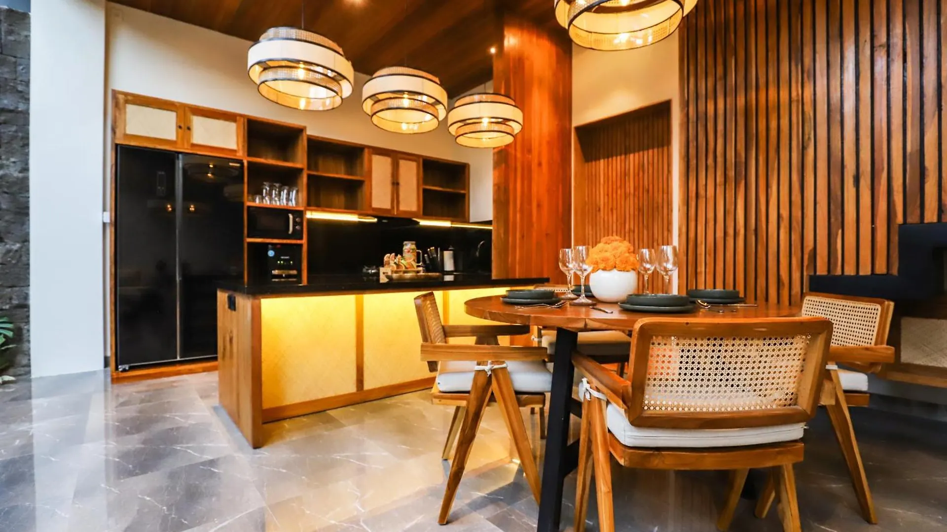 Villa Dubai - 2Bdr, New, Well-Equipped, East Motive Ubud  Indonesia